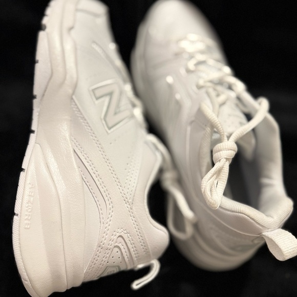 New Balance White Sneakers Breathable Low-Top Comfort - Picture 8 of 15